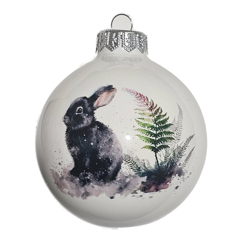 Premium Weihnachtskugel mit Hase und Farn